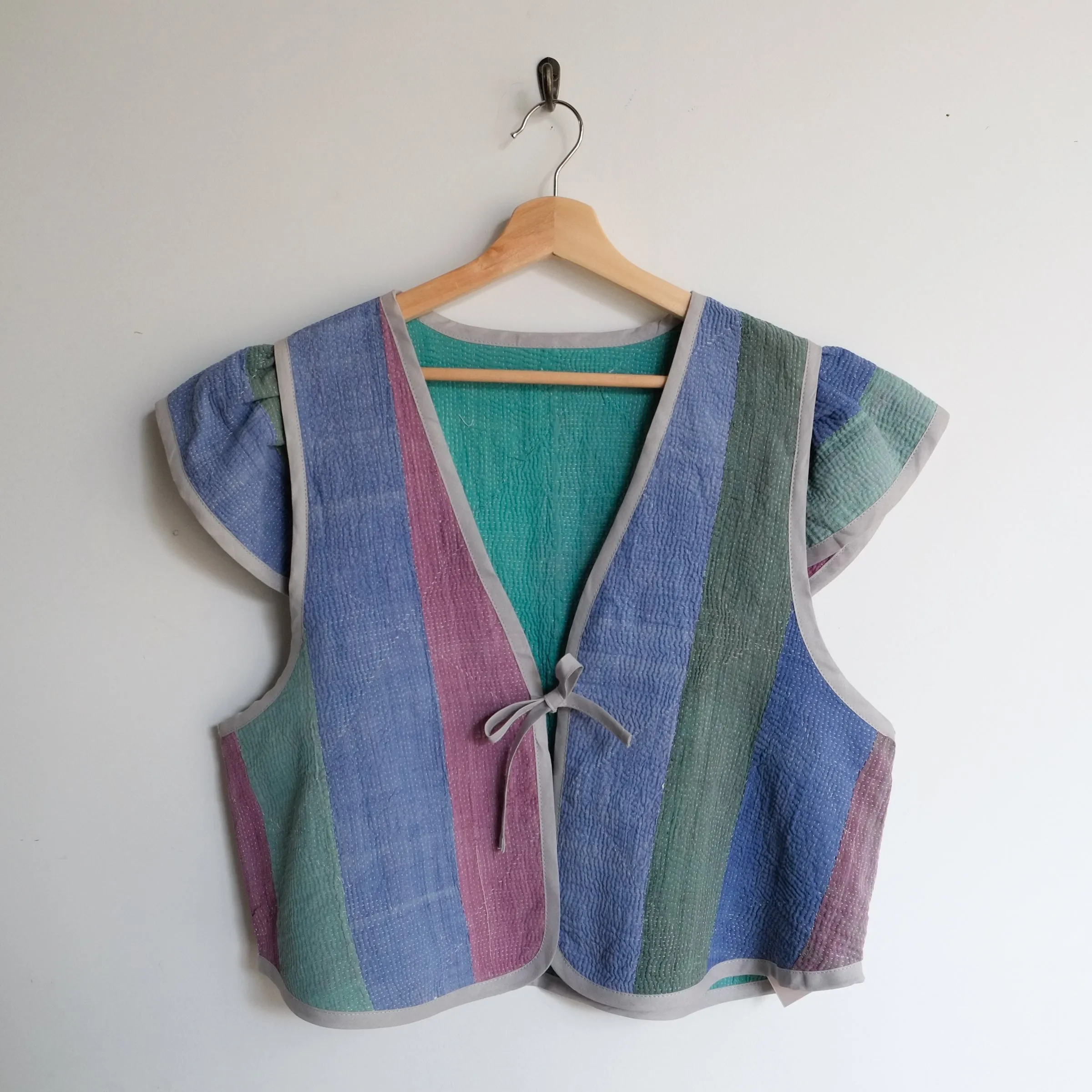 Amelia Flutter Sleeve Vest Pink Green Purple Stripe Colorblock XXL053