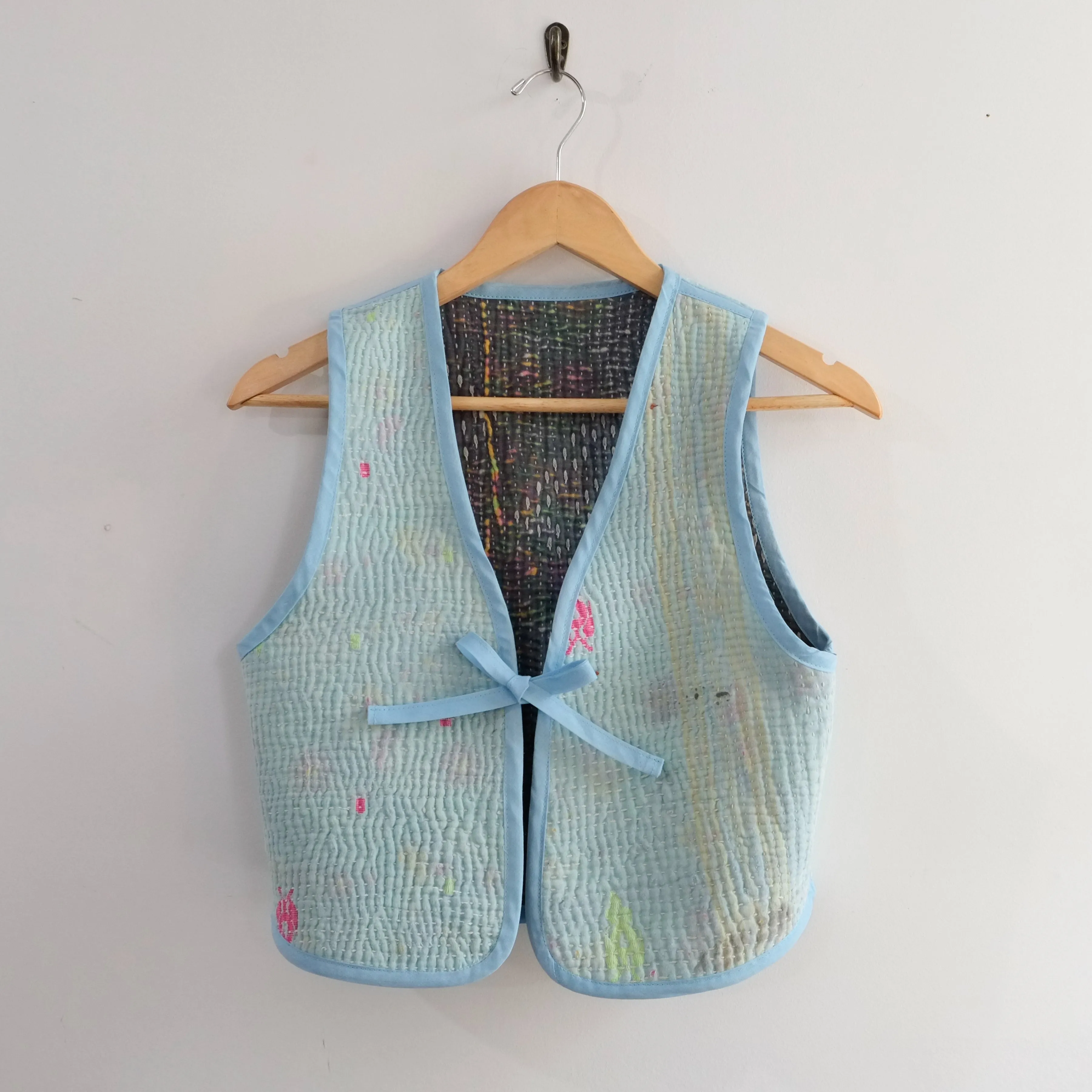 Amelia Vest Blue Grey Diamond Embroidery XXS001