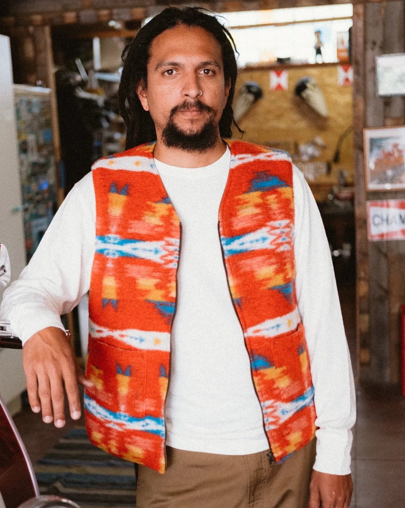 Ltd. Edition Deck Vest Joshua Wool Drap/Red