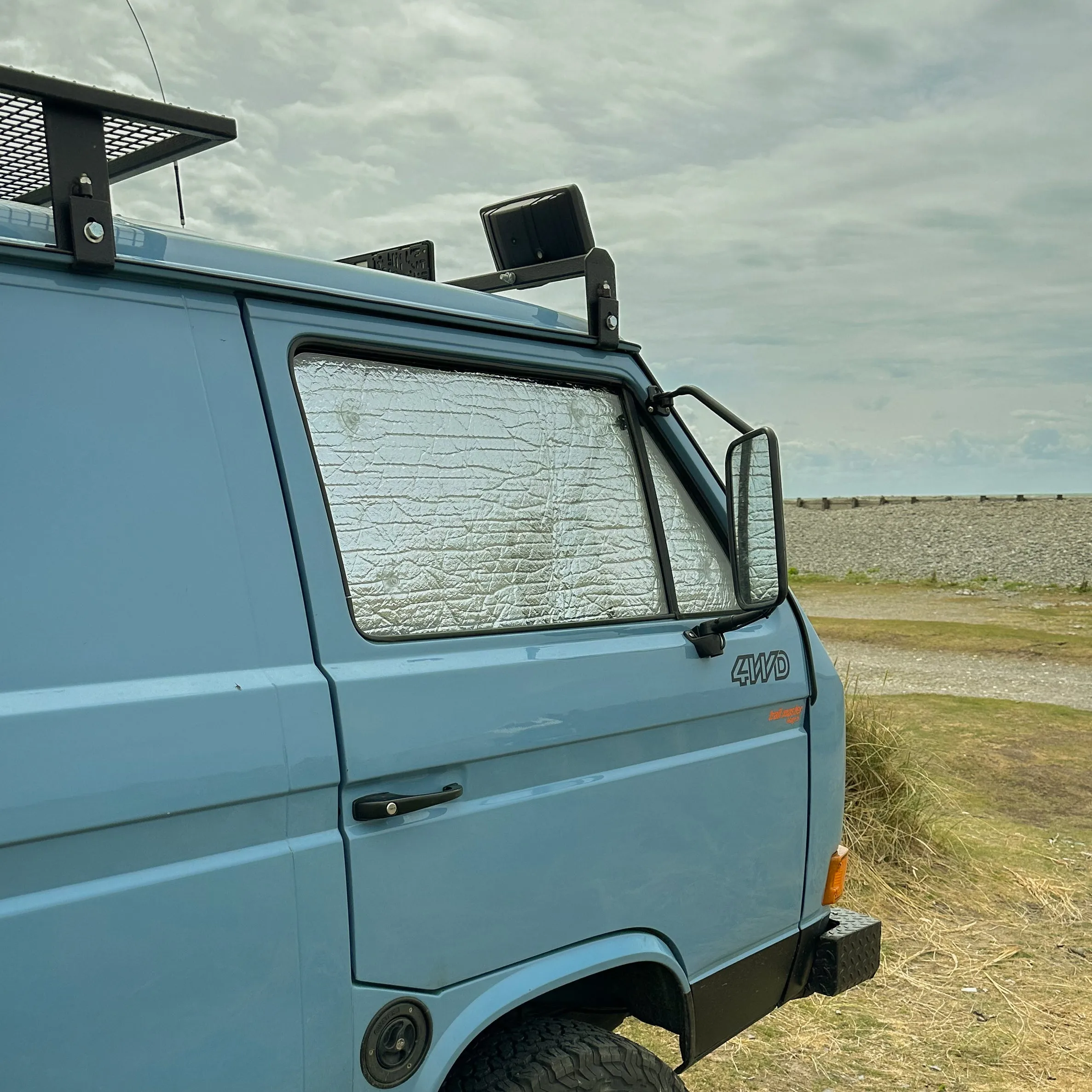 VW T25 - Thermal Screens